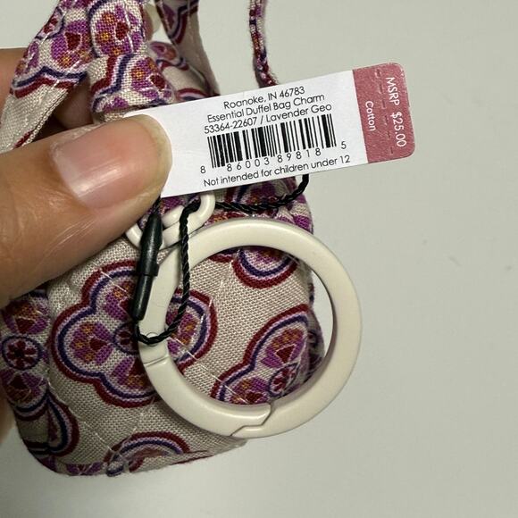 Vera Bradley Cotton Essential Duffel Bag Charm NEW Lavender Geo - Picture 5 of 7